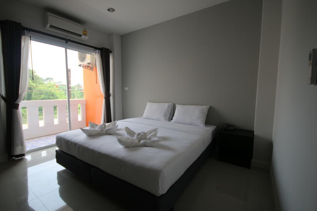 Karon Sea Side Hotell Rom bilde